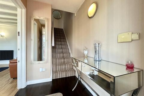 4 bedroom detached house for sale, Hambleton Road, Halesowen