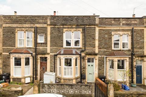 2 bedroom terraced house for sale, Queen Victoria Road, Westbury Park
