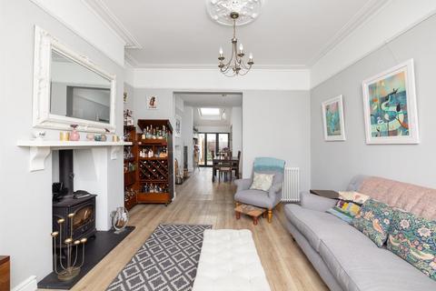 2 bedroom terraced house for sale, Queen Victoria Road, Westbury Park