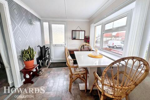 2 bedroom park home for sale, Blue Sky Close, Bradwell