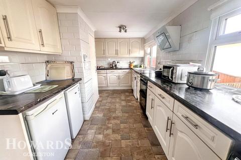 2 bedroom park home for sale, Blue Sky Close, Bradwell