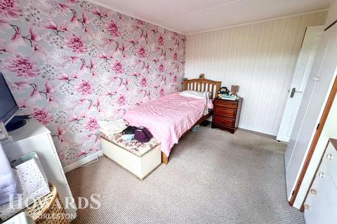 2 bedroom park home for sale, Blue Sky Close, Bradwell