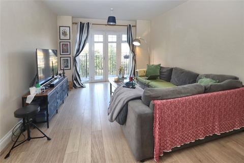 2 bedroom flat for sale, Milford House, Woking GU22