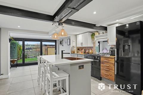 undefined, Listing Mill Cottages, Gomersal, BD19