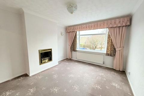3 bedroom semi-detached house for sale, Foxholes Road,Hyde,SK14 5AP