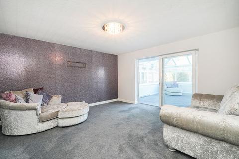 3 bedroom detached bungalow for sale, High Lane, Sheffield S12