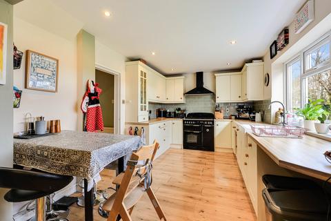 4 bedroom detached house for sale, Roundhouse Drive, Huntingdon PE28