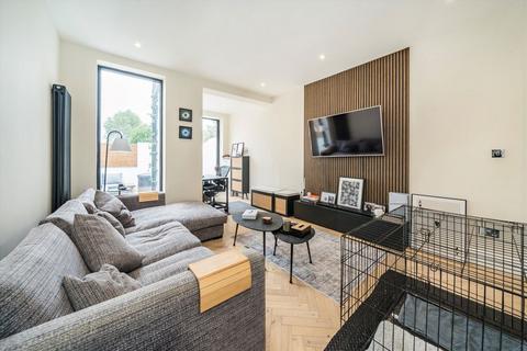 2 bedroom house for sale, Thurso Street, London SW17
