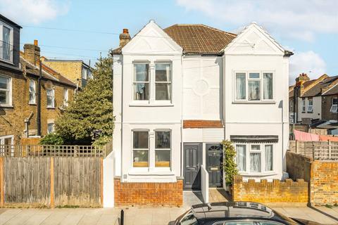 2 bedroom house for sale, Thurso Street, London SW17