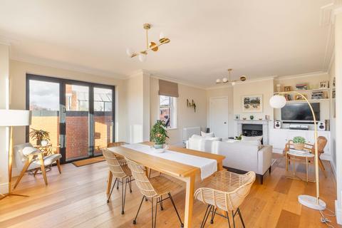 undefined, Culverden Avenue, Tunbridge Wells, TN4