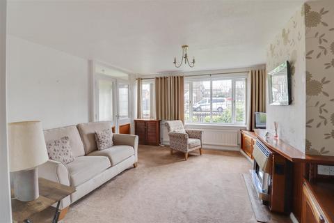 undefined, Yew Tree Drive, Killamarsh, Sheffield, S21