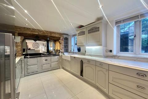 undefined, Waingels Road,  Lands End Twyford,  RG10