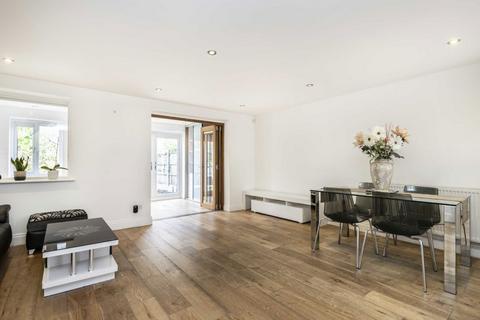 3 bedroom house to rent, Telegraph Place, London E14