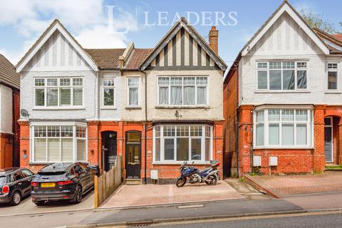 London Road, 148 London Road, TN13