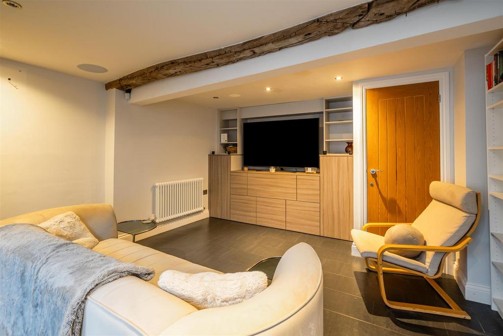 The Coach House 8.jpg