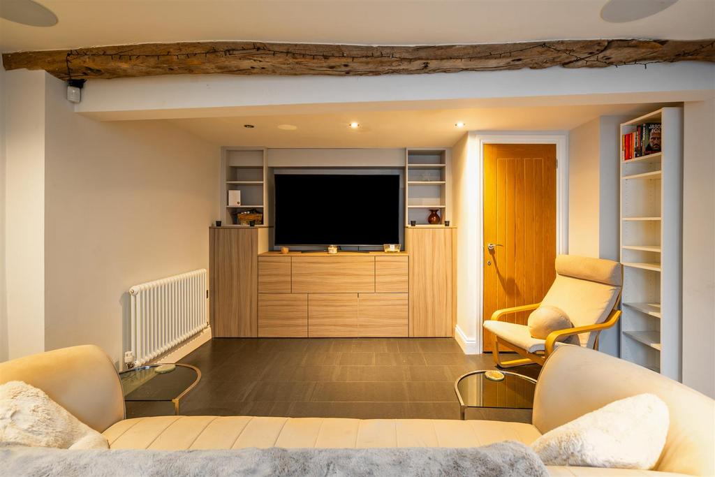 The Coach House 9.jpg