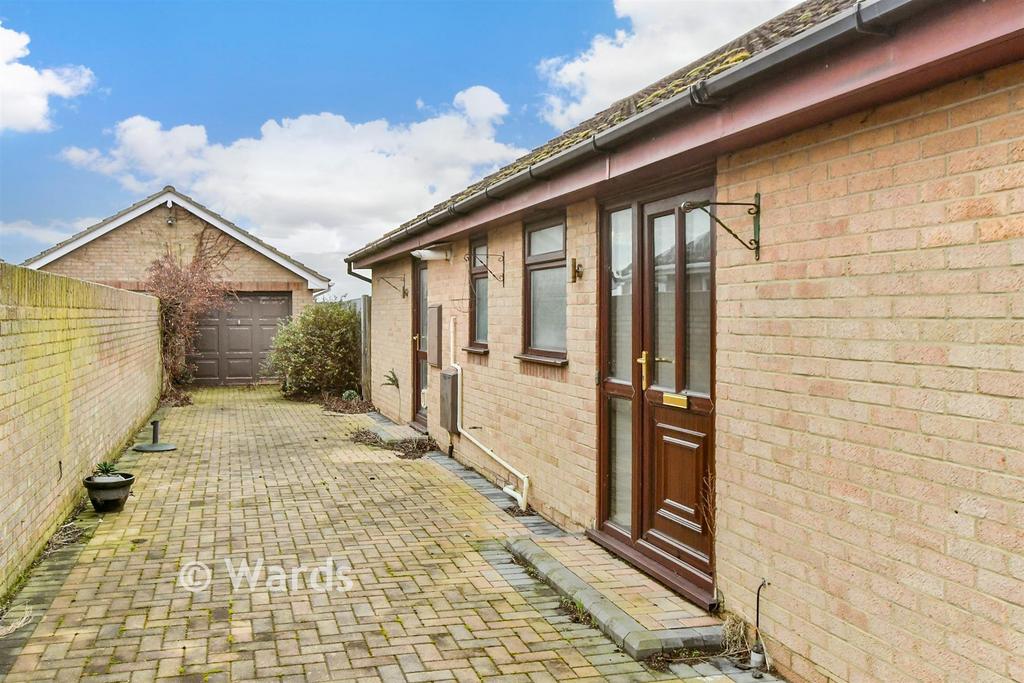 Driveway/Parking