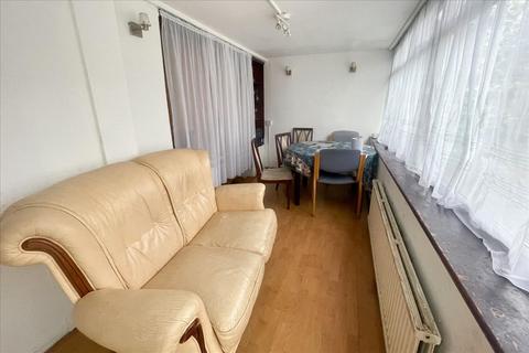 3 bedroom semi-detached house for sale, Park Way, Feltham, Middlesex, TW14
