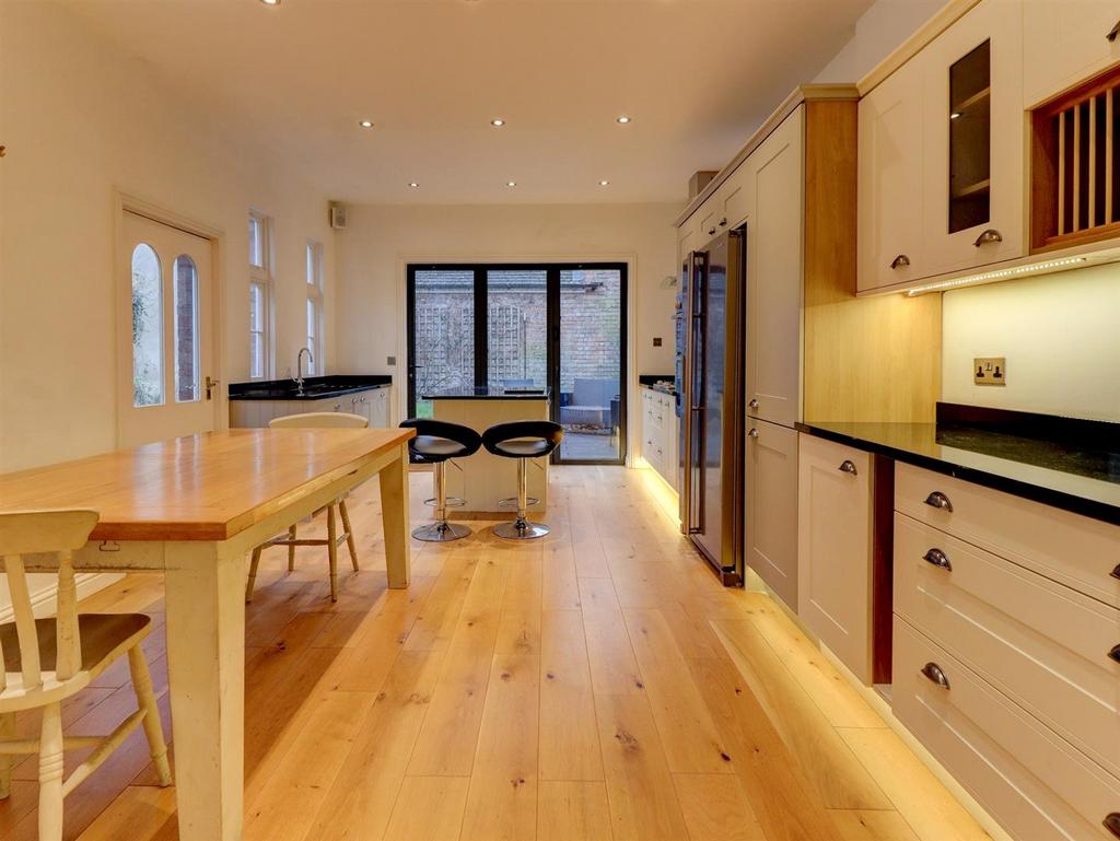Breakfast Kitchen