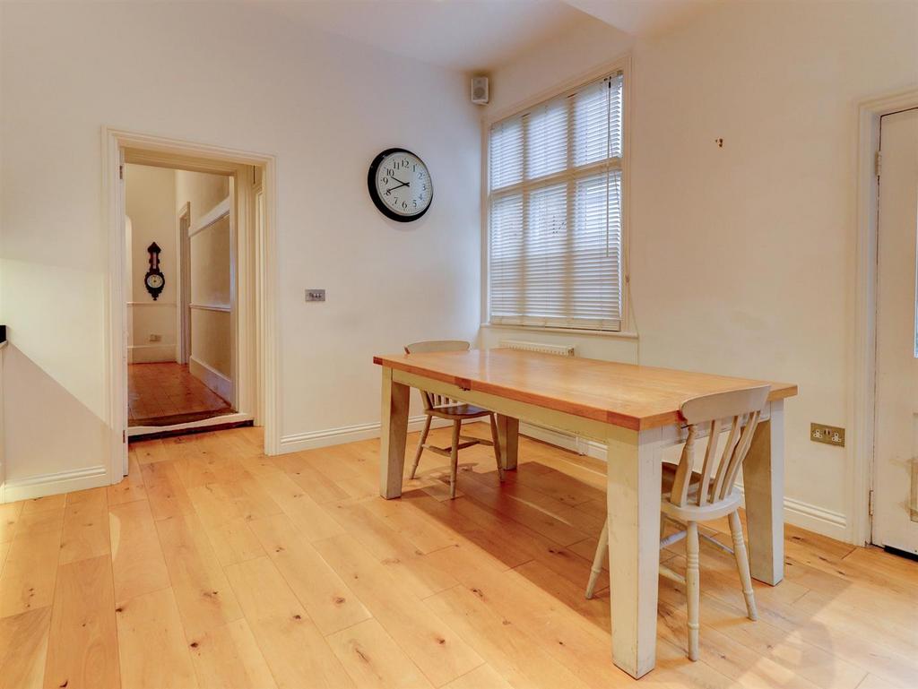 Breakfast Kitchen
