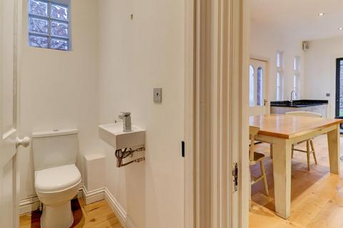 undefined, Leam Terrace, Leamington Spa