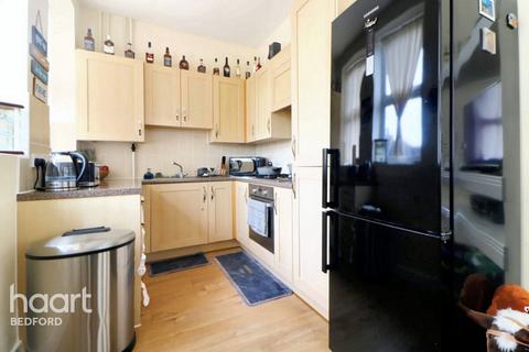 2 bedroom flat for sale, Carmichael Drive, Bedford