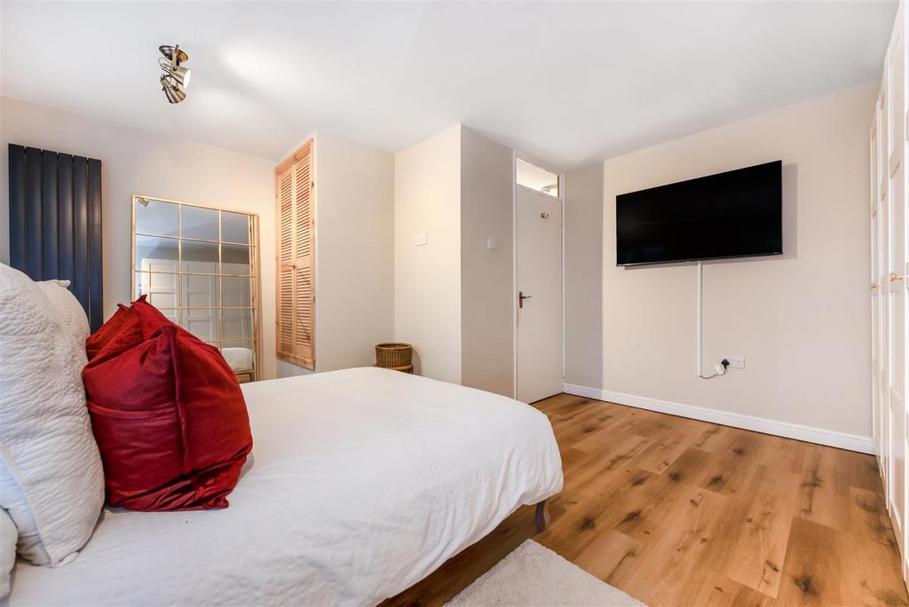 Sketch Ph12 6368897.jpg