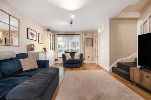 undefined, Holman Close, Waterlooville