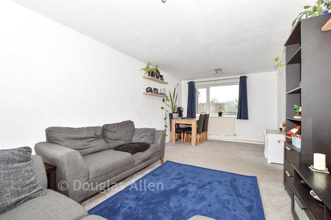 undefined, Shepeshall, Basildon SS15