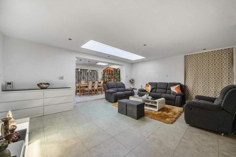 undefined, Tyn-y-Parc Road, Cardiff, Cardiff, CF14