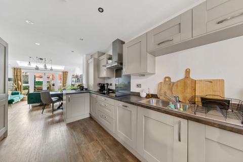 3 bedroom semi-detached house for sale, Beacon Fell Drive, Warrington, WA1