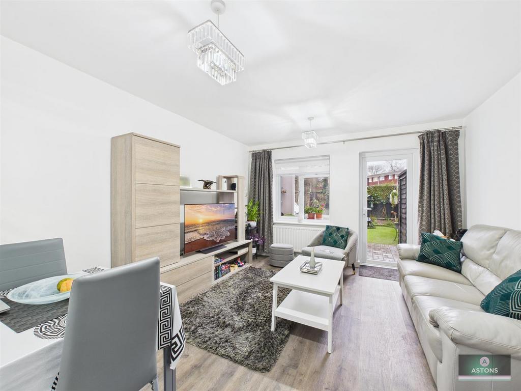 CAM04622 G0-PR0164-STILL007.jpg