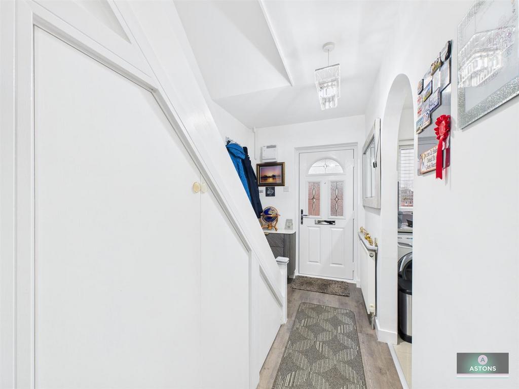 CAM04622 G0-PR0164-STILL012.jpg