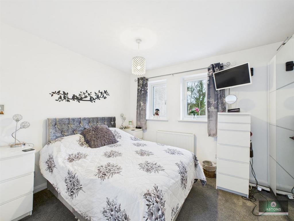 CAM04622 G0-PR0164-STILL015.jpg