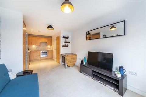 1 bedroom flat to rent, Agate Close, Park Royal, NW0