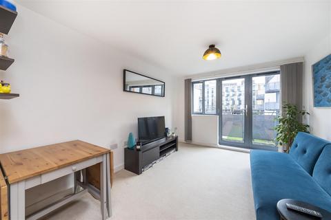 1 bedroom flat to rent, Agate Close, Park Royal, NW0