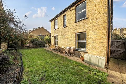 undefined, Nunhead Grove, Lower Nunhead, London, SE15