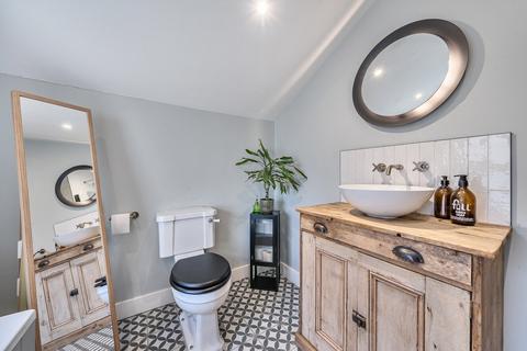 undefined, Nunhead Grove, Lower Nunhead, London, SE15