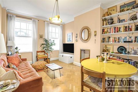2 bedroom apartment for sale, Heddon Court, Cockfosters Road, Barnet, EN4