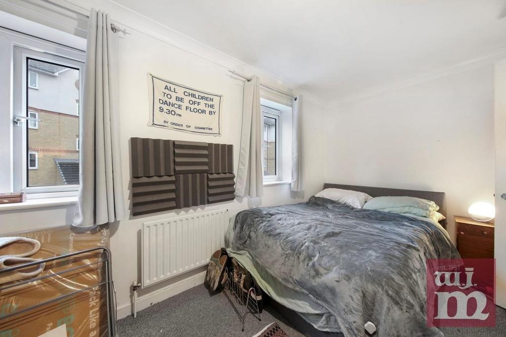 Bedroom 2.jpg