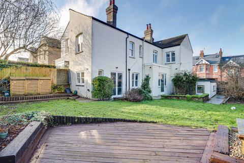 4 bedroom end of terrace house for sale, North Road, Berkhamsted, HP4