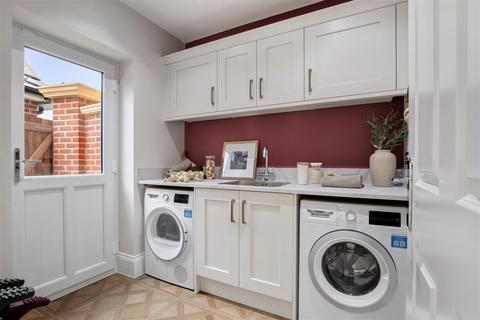 3 bedroom detached house for sale, The Avenue, Lawford