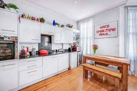2 bedroom flat for sale, Holmdale Road, West Hampstead, London, NW6
