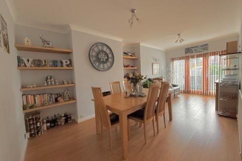5 bedroom semi-detached house for sale, Hythe Field Avenue, Egham, Surrey, TW20