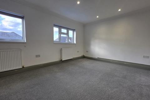 1 bedroom flat to rent, Narrow Way, Bromley, BR2