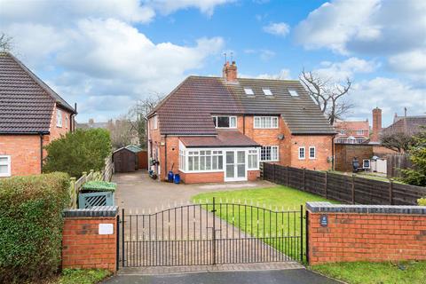 undefined, Calf Close, Haxby, York