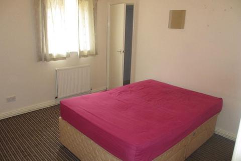 undefined, North Hill Road, Headingley, Leeds, LS6 2EN