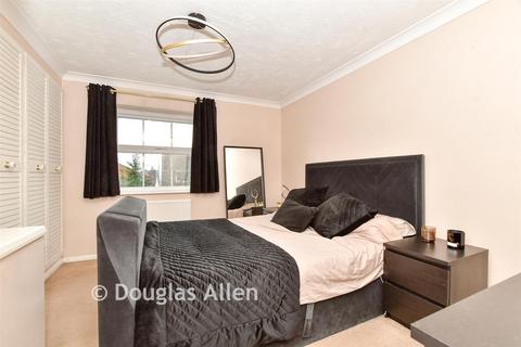2 bedroom terraced house for sale, Warwick Place, Langdon Hills, Basildon, Essex