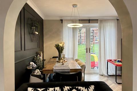 3 bedroom detached house for sale, Rannoch Close, Brierley Hill
