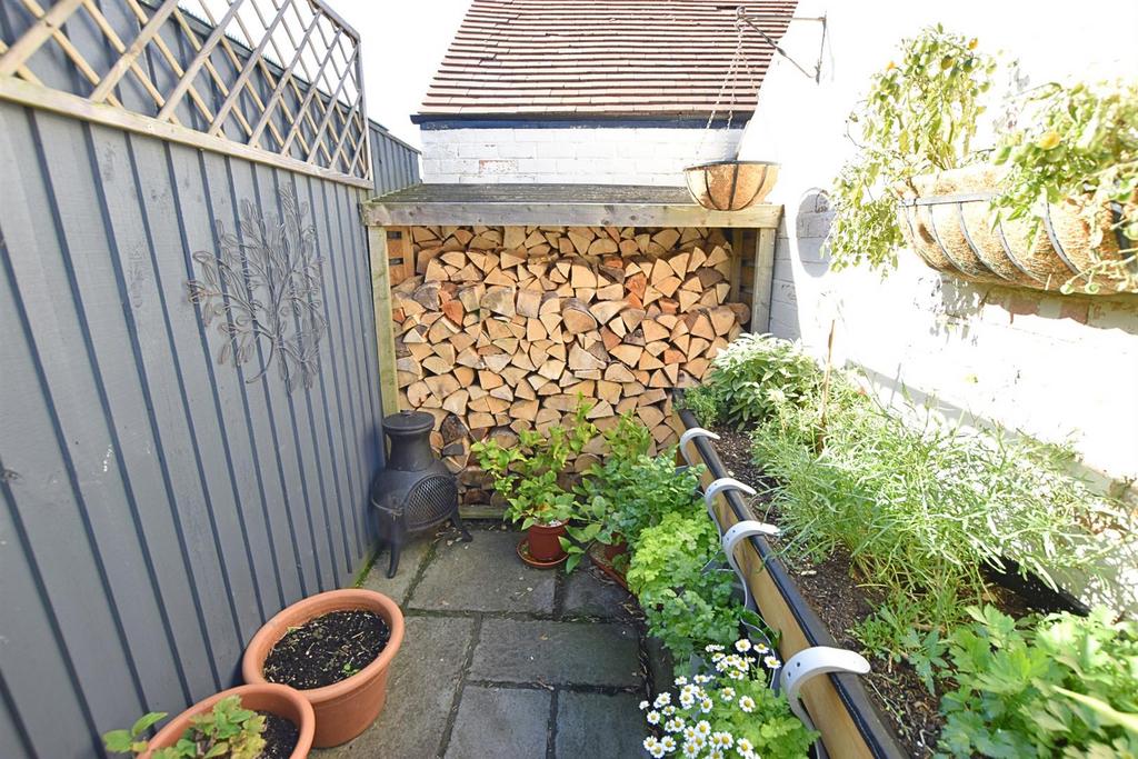 Wood store